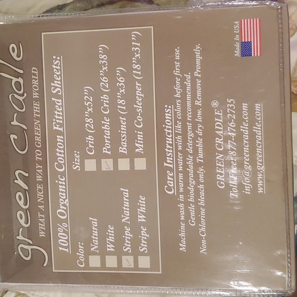 Portable Crib Fitted Sheet - Picture 2 of 2